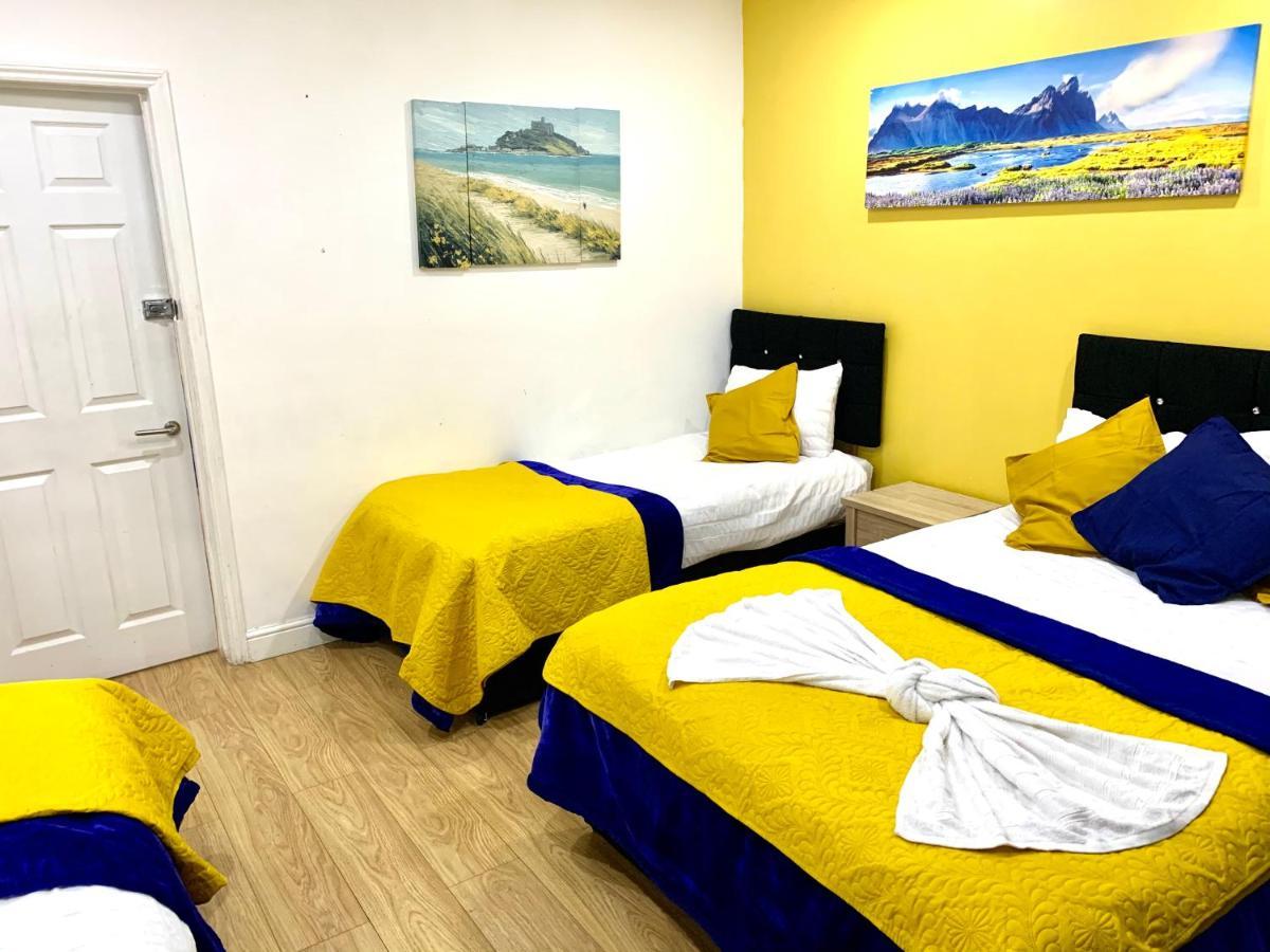 London 2 Bedroom Apartment, Kitchen, Reception And Private Garden Esterno foto